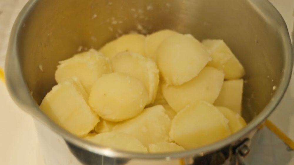 Mamma Yvonnes trick för perfekt rostade potatis
