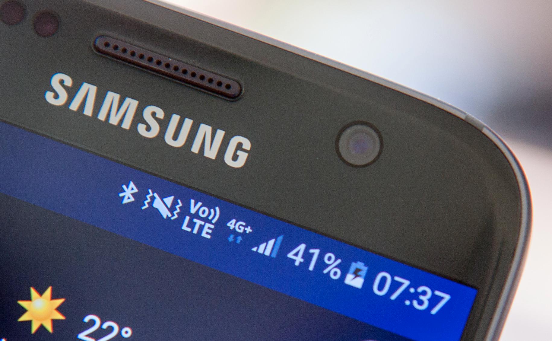 Tre av fire streker på en Samsung-mobil betyr ikke nødvendigvis det samme som tre av fire streker på en mobil av annet merke.