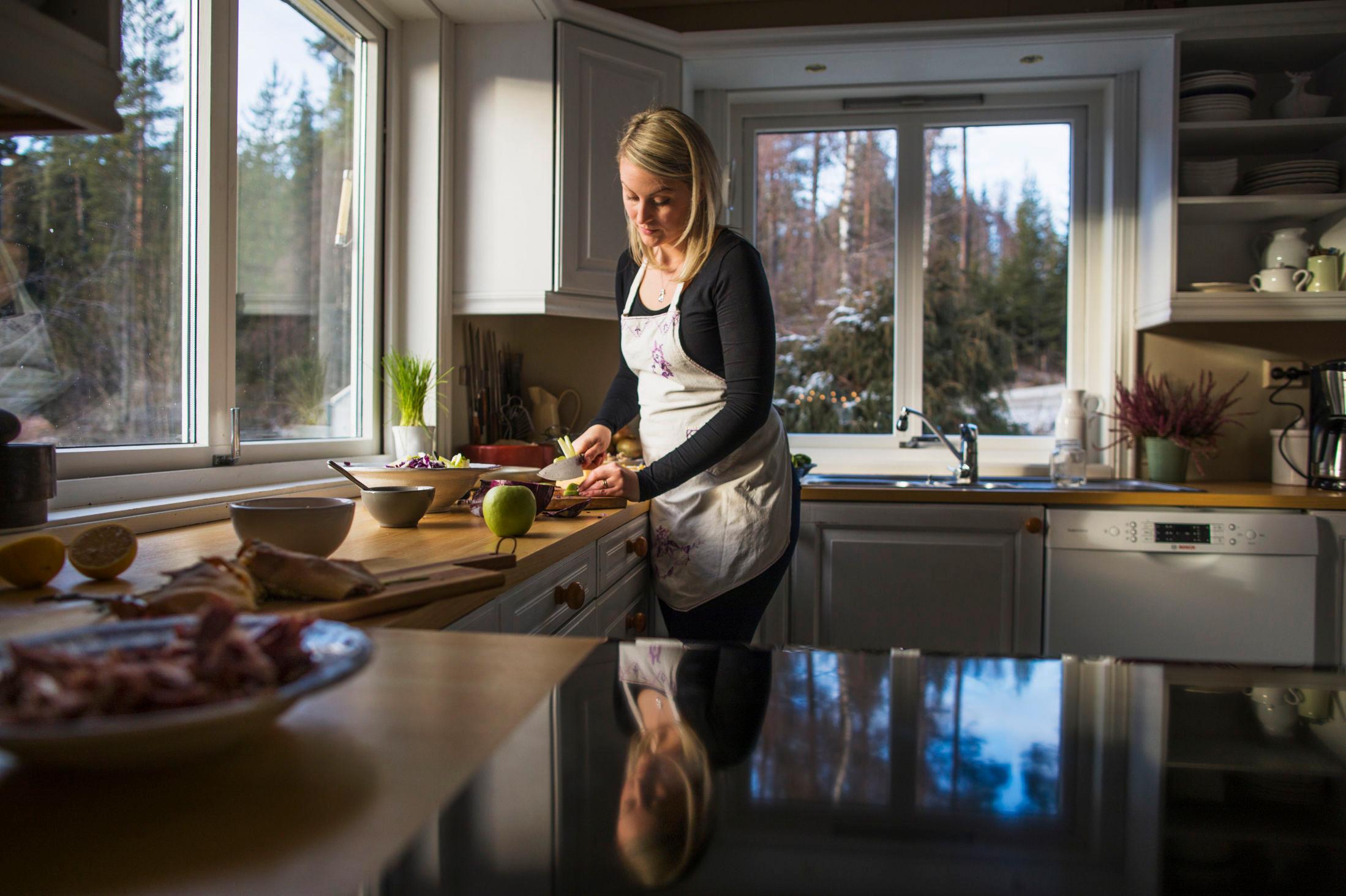 IDÉRIK: Berg lager mye tradisjonell norsk mat, men ofte med ny vri. Foto: Espen Rasmussen/VG