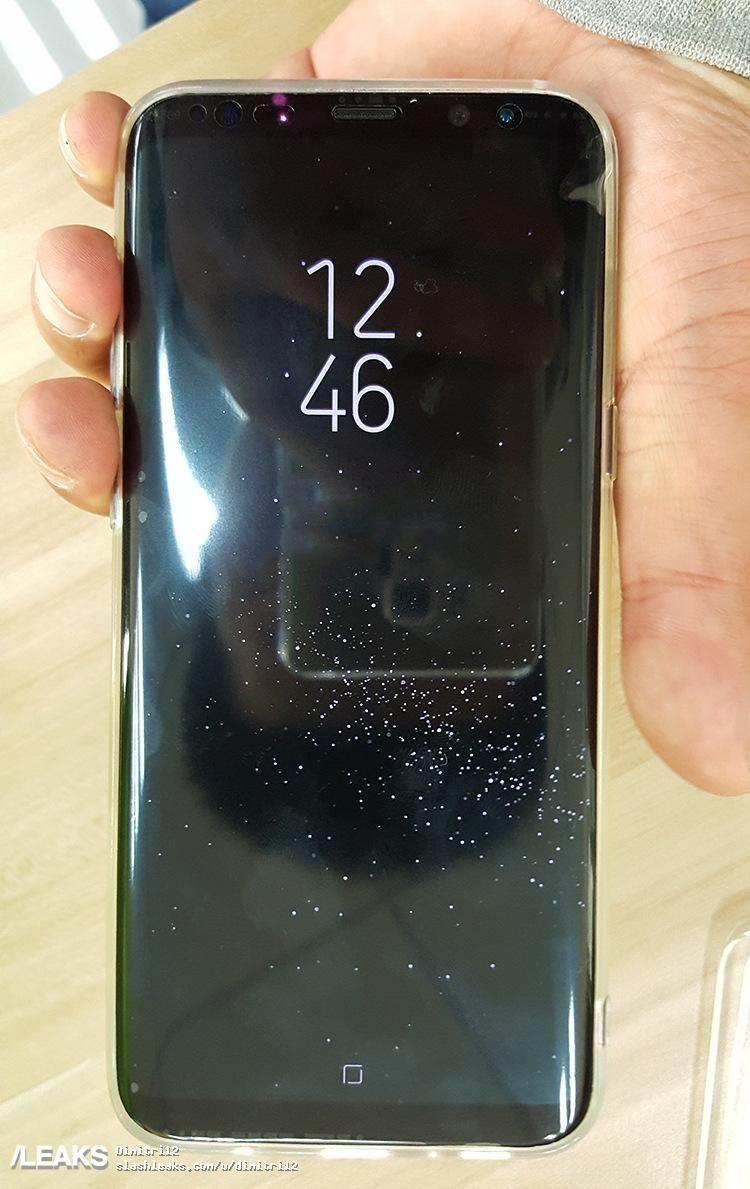 Galaxy S8 får en egen knapp for den nye stemmeassistenten. Dette er et tidligere lekket bilde av telefonen.