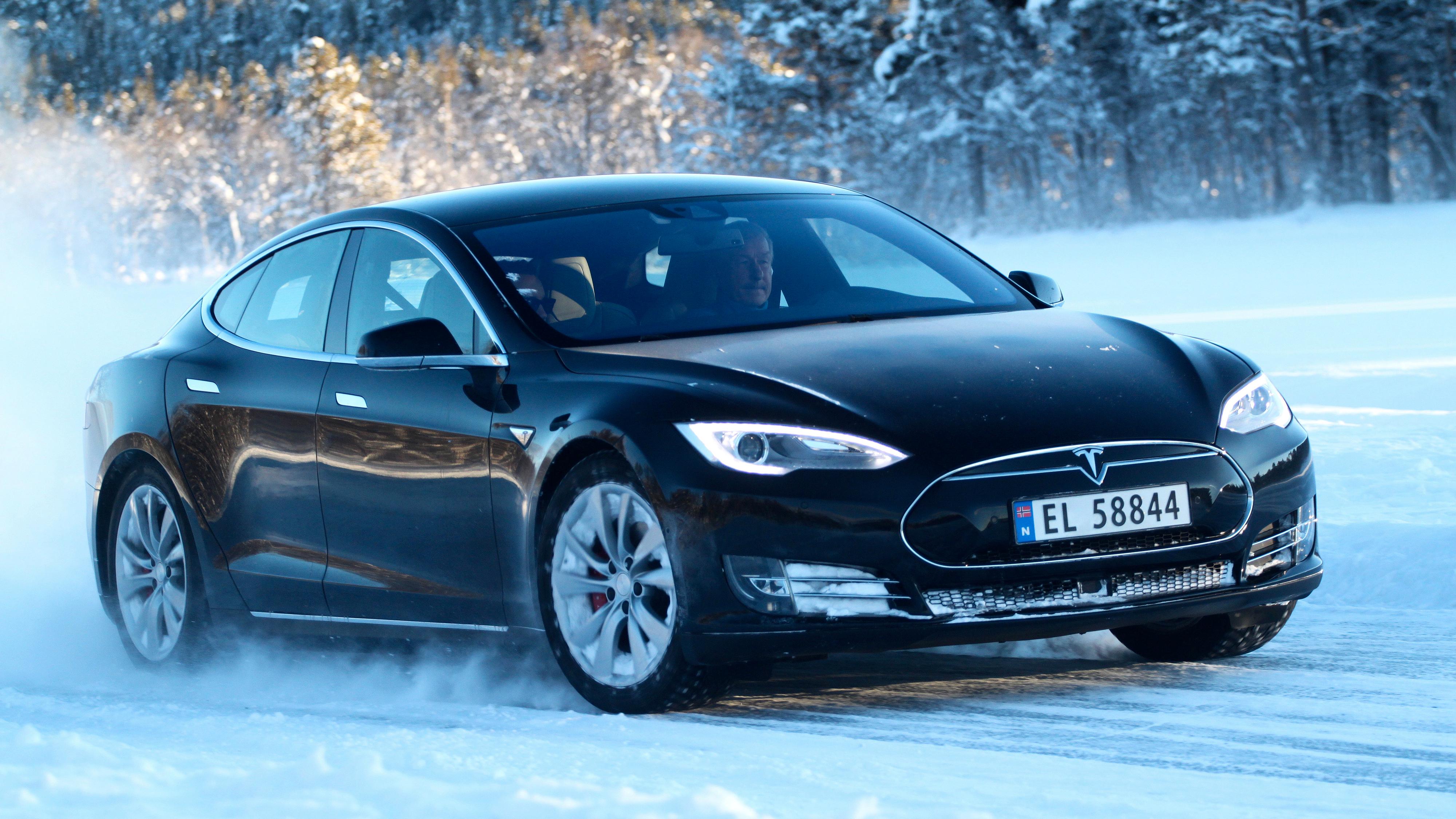 Tesla vil «anke» norsk batteri-dom: - Ikke enige i konklusjonen
