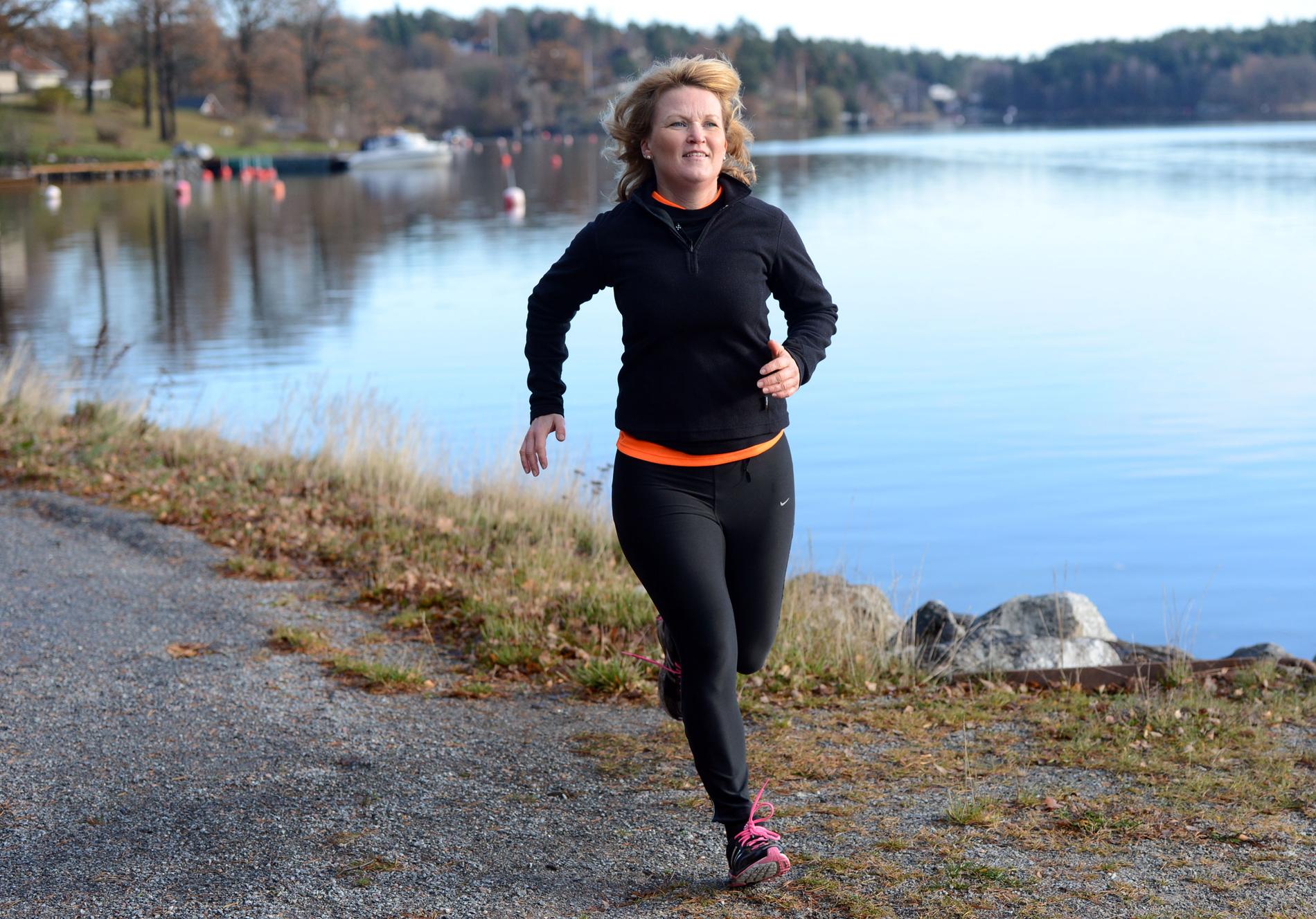 När utmattningsdepressionen var som värst kunde Annica Hedman inte springa på grund av muskelkramper. ”Allting går hand i hand.