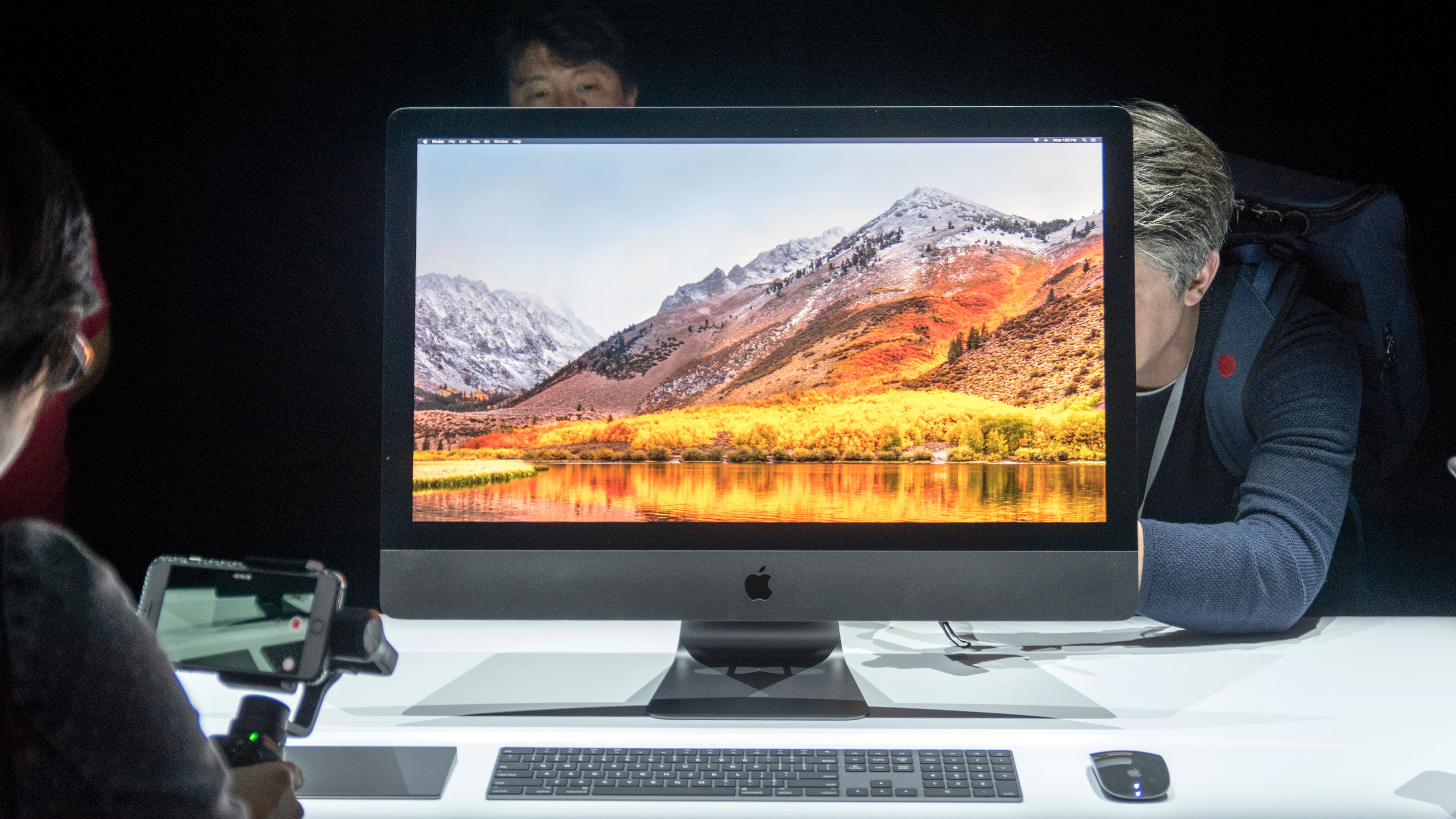 iMac Pro, som ble lansert i fjor, var den første maskinen som fikk Apples T2-brikke. Bilde: Finn Jarle Kvalheim, Tek.no