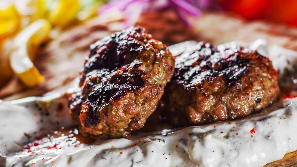 Bifteki – läckra grekiska färsbiffar