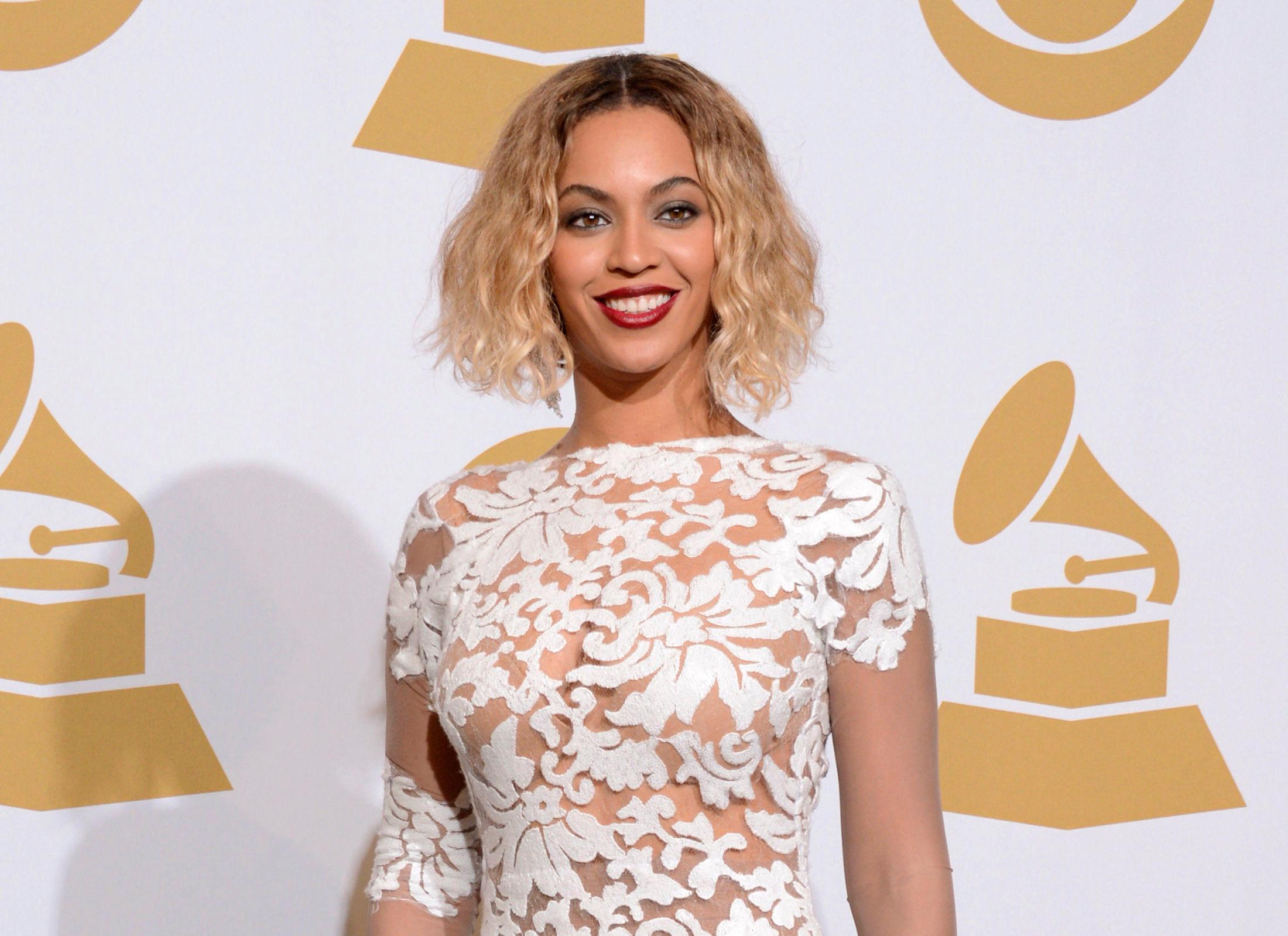 WOW: Beyoncé Knowles med en kort bob på Grammy-utdelingen i 2014. Foto: Dan Steinberg/AP.
