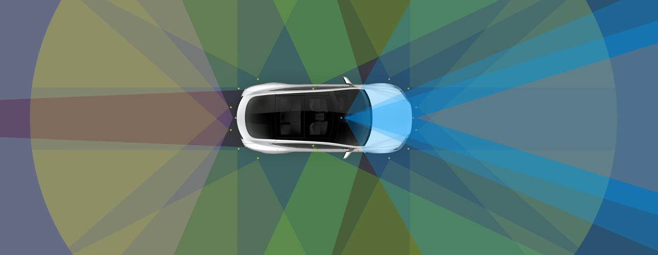 Kjøper du den oppgraderte Autopilot-pakka til Tesla er bilen dekket av sensorer og kameraer, som selskapet sier skal være avansert nok til å gjøre bilen helt selvkjørende i framtiden.