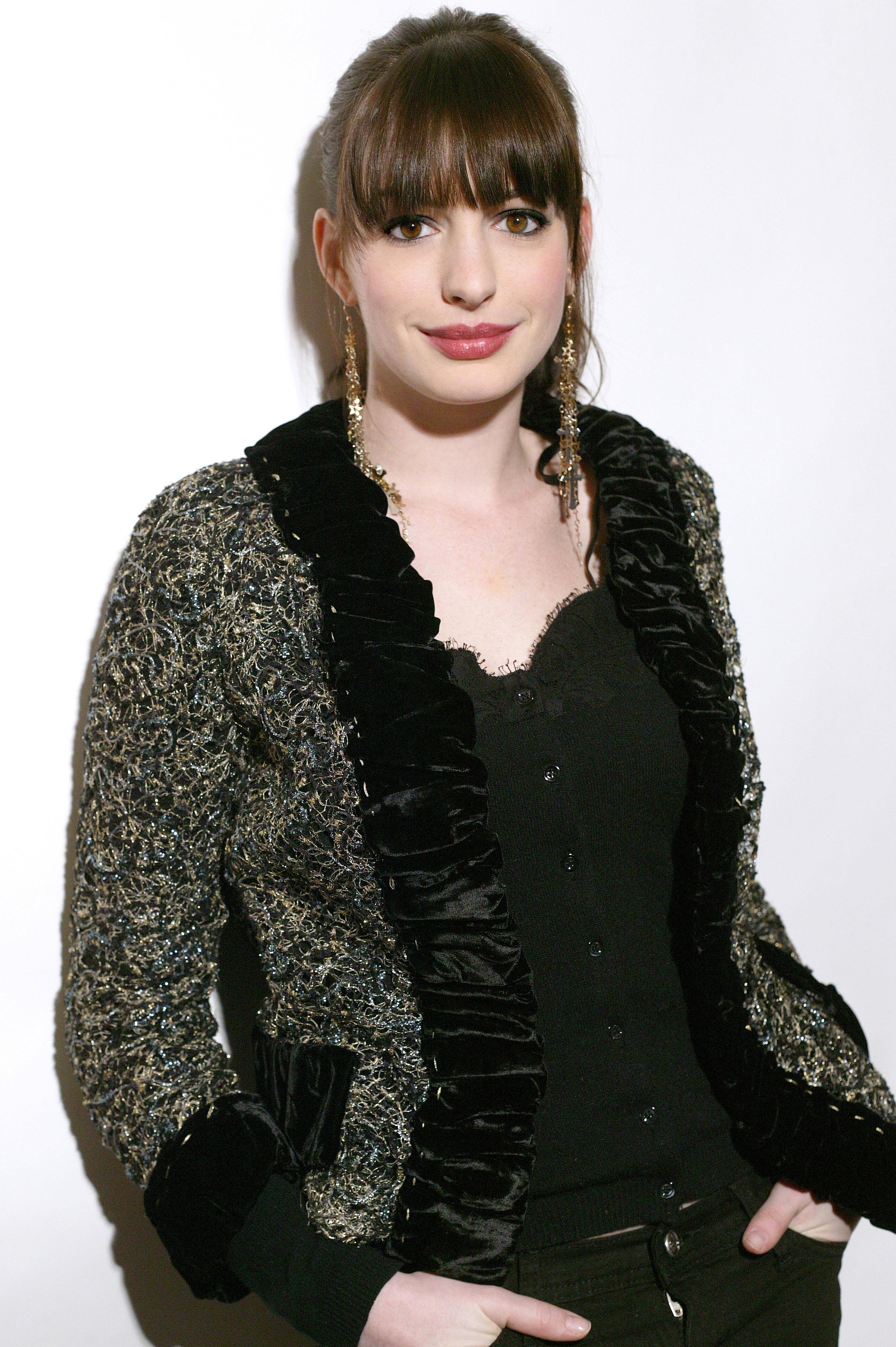 2005: Her var Hathaway i gang med å filme «The Devil Wears Prada», som også skulle bli en suksess.