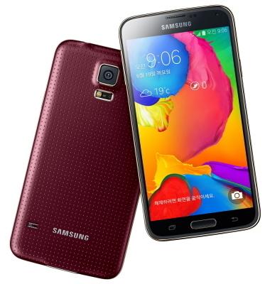 Samsung Galaxy S5 finnes i en versjon som støtter LTE-Advanced, eller 4G+ som Telenor kaller det. Foto: Samsung