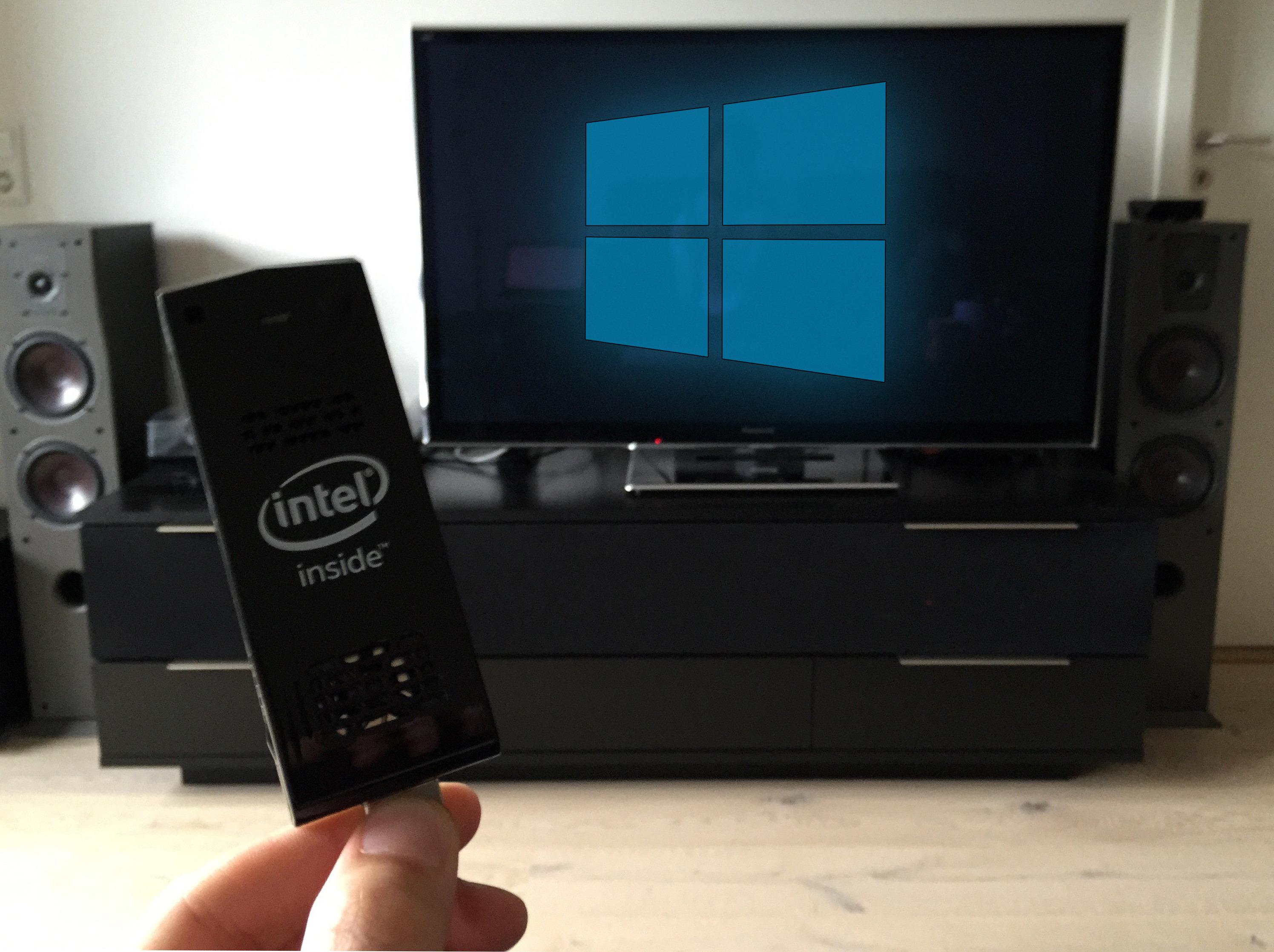 Kjør Windows 8 på hvilken skjerm du vil. Alt du trenger er ICS og en USB til Micro-USB-kabel. Foto: Anders Brattensborg Smedsrud, Tek.no