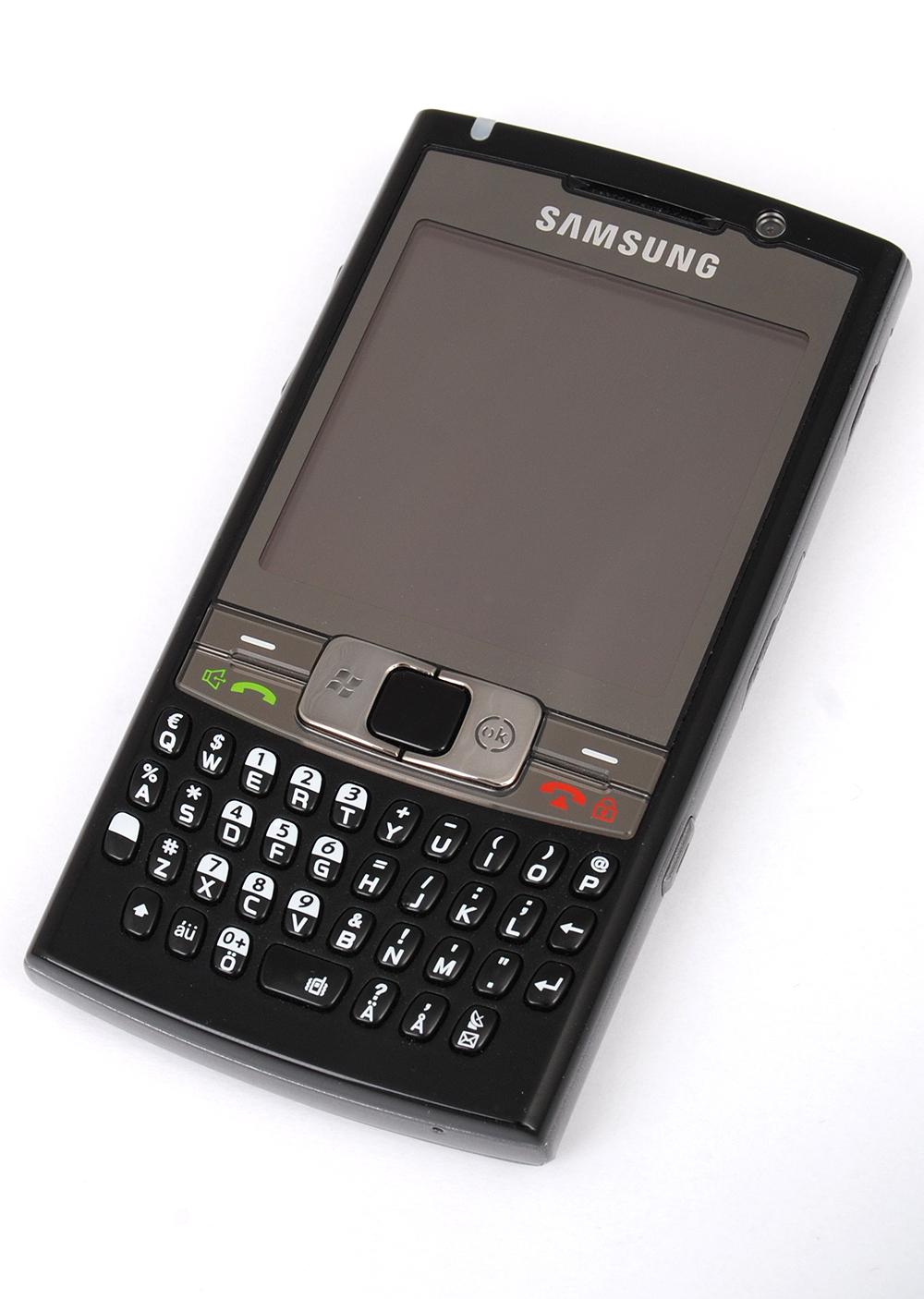 Samsung I780 er en råtass på spesifikasjoner. Her får du fullt tastatur, trykkskjerm og alle trådløse teknologier.