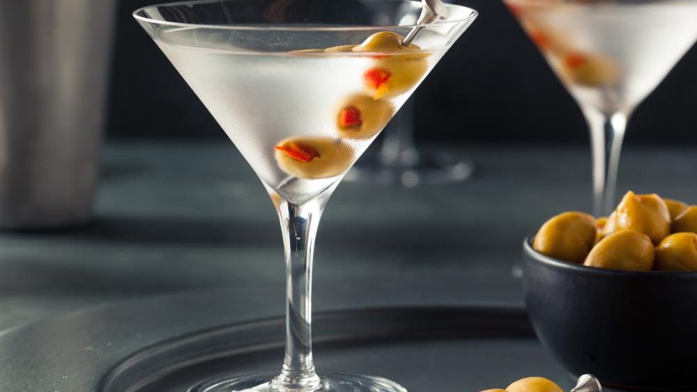 Dry Martini – så gör du den klassiska drinken
