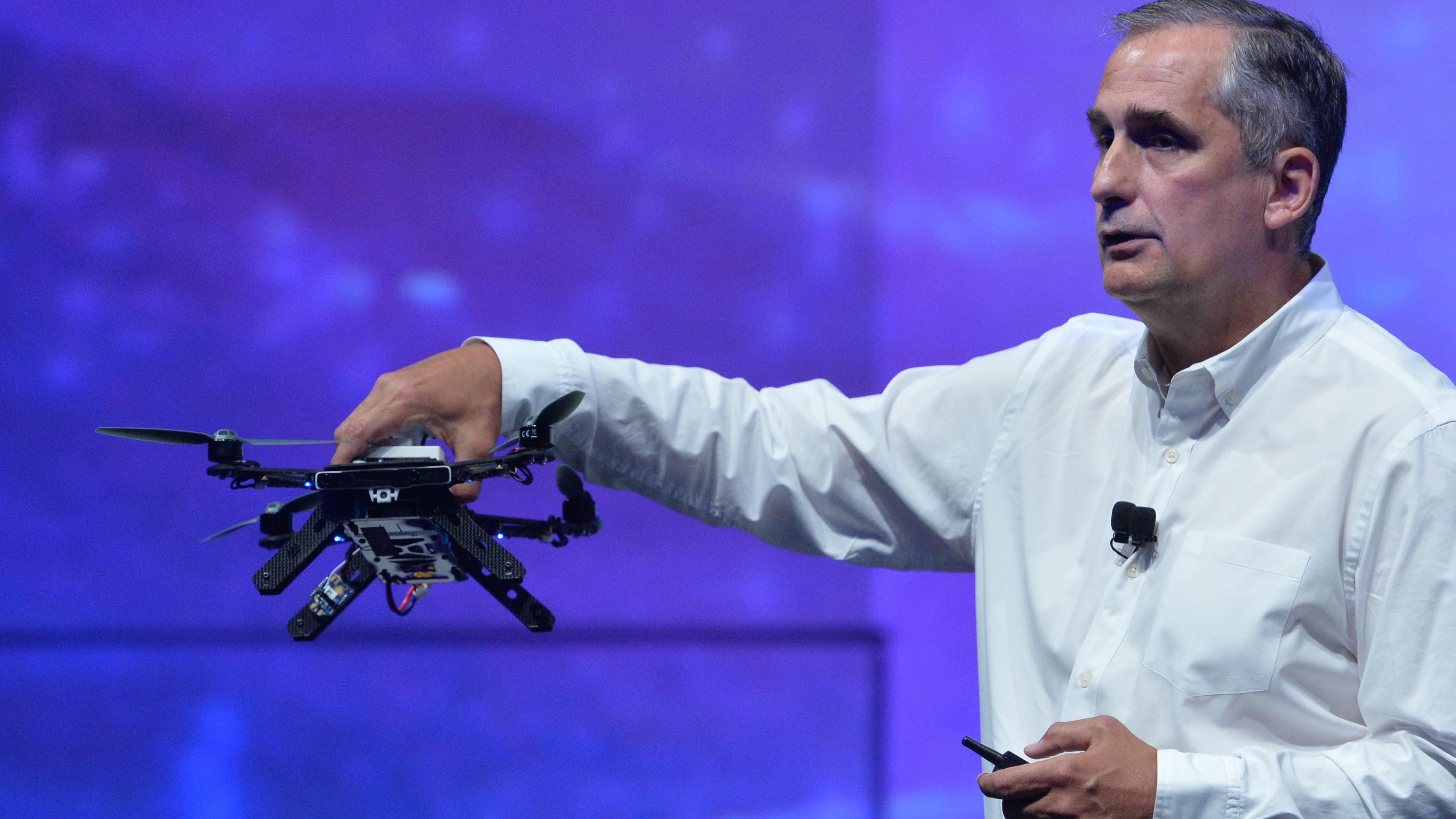 Intel har laget en drone som gjør noe andre droner ikke kan