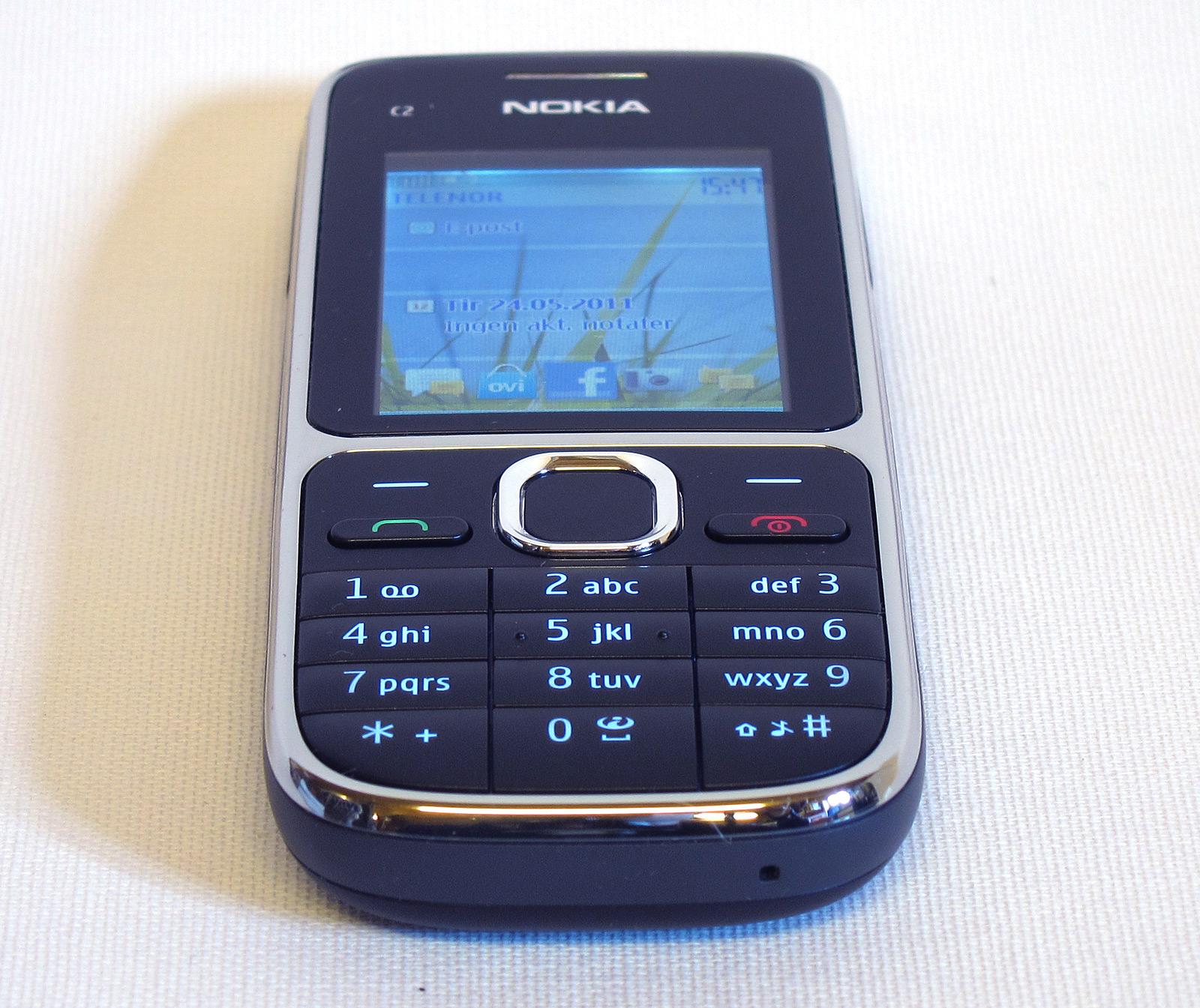 Tastene kommer først for Nokia C2.