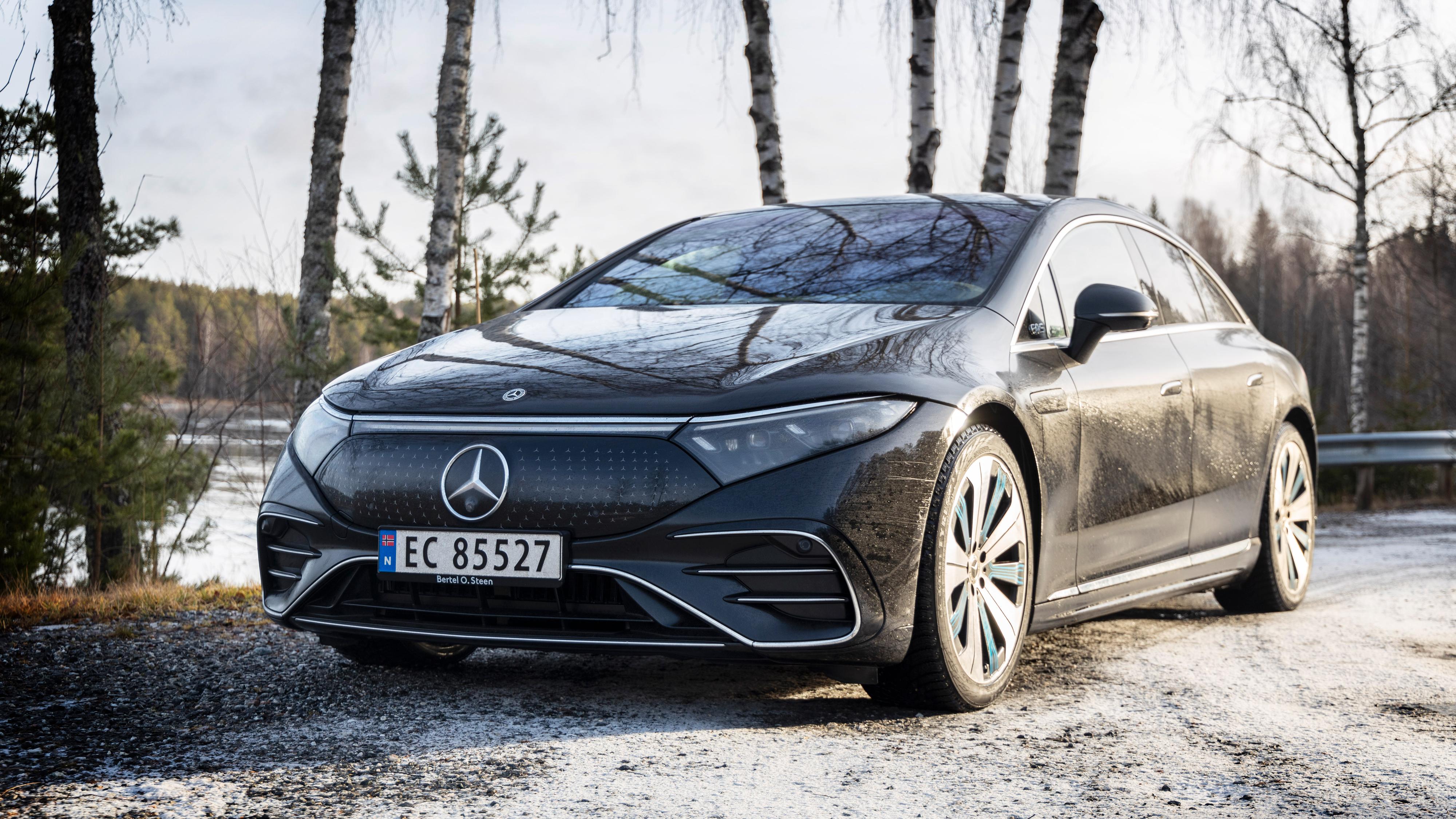 Mercedes-Benz’ nye elektriske flaggskip har det meste du kan tenke deg, inkludert et svært batteri. Vi testet rekkevidden på norske veier. 