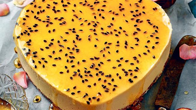 Lättfryst cheesecake med passionsfrukt