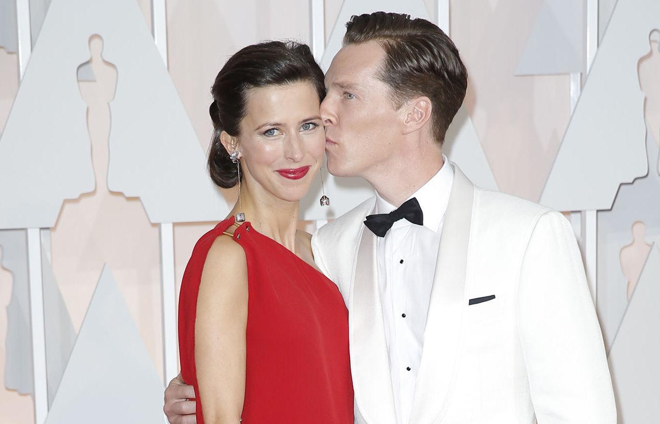 VELKLEDD PAR: Benedict Cumberbatch og Sophie Hunter kler hverandre godt ifølge Vanity Fair - her på Oscar-utdelingen tidligere i år. Foto: Getty Images