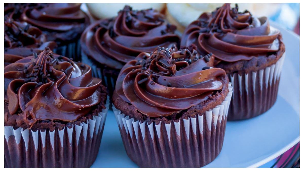 Chokladmuffins med frosting