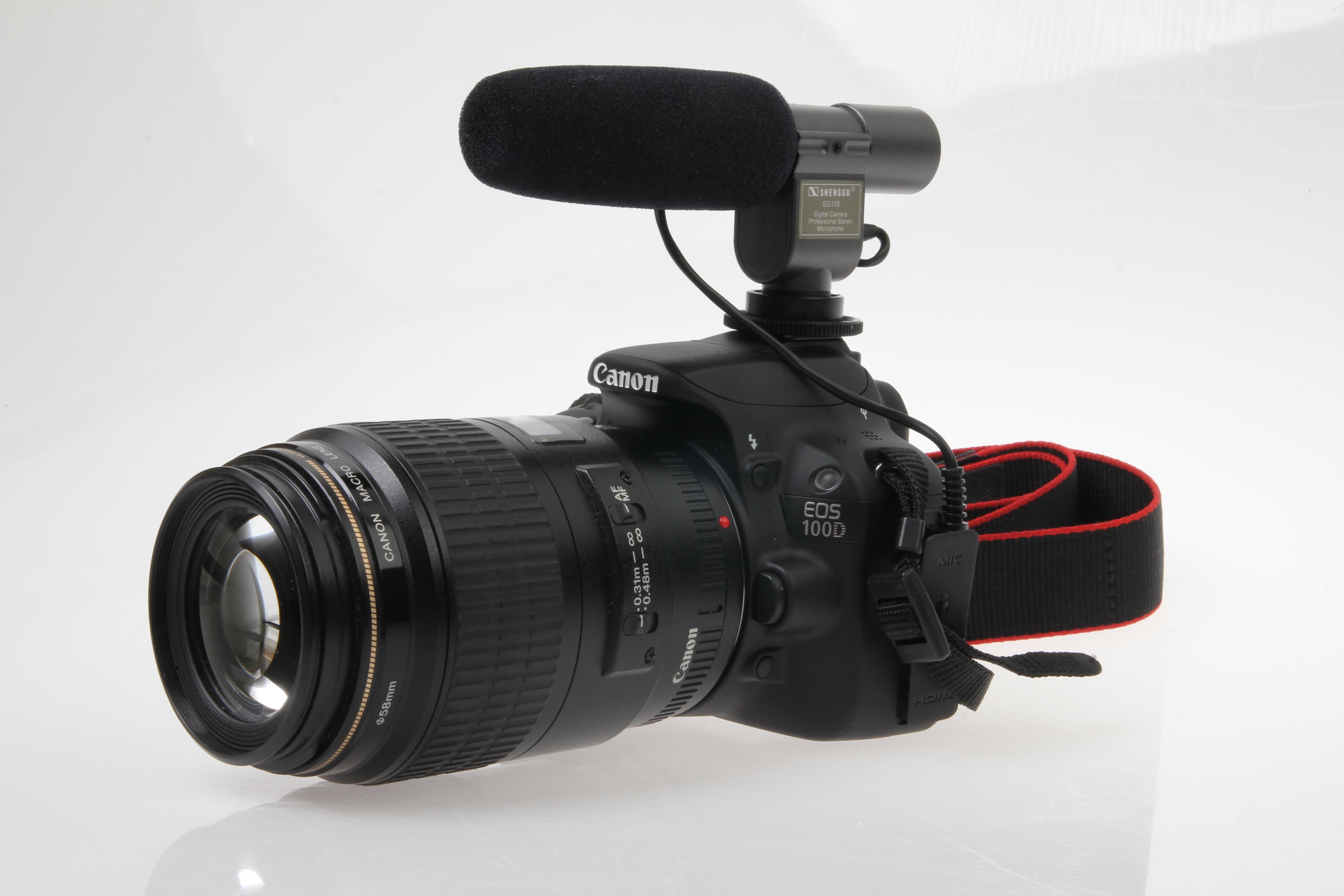 Canon 100Ds store opptikkpark gir tilgang til mange muligheter ved video.Foto: Paal Mork-Knutsen, Akam.no