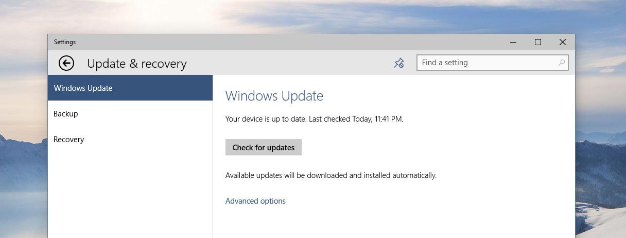 Windows Update kan kun besøkes fra den nye PC-innstillingsmenyen.