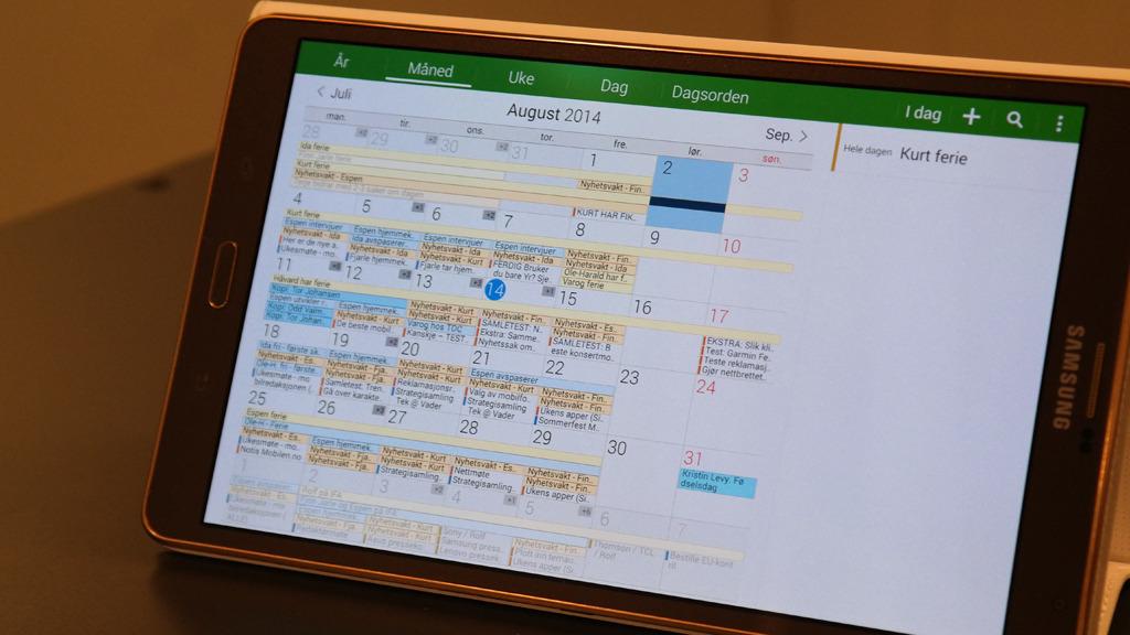 Kalenderen gir god oversikt, men mangler ukenumre.Foto: Espen Irwing Swang, Amobil.no