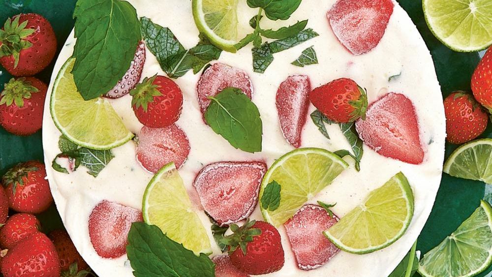 Strawberry mojito-cheesecake