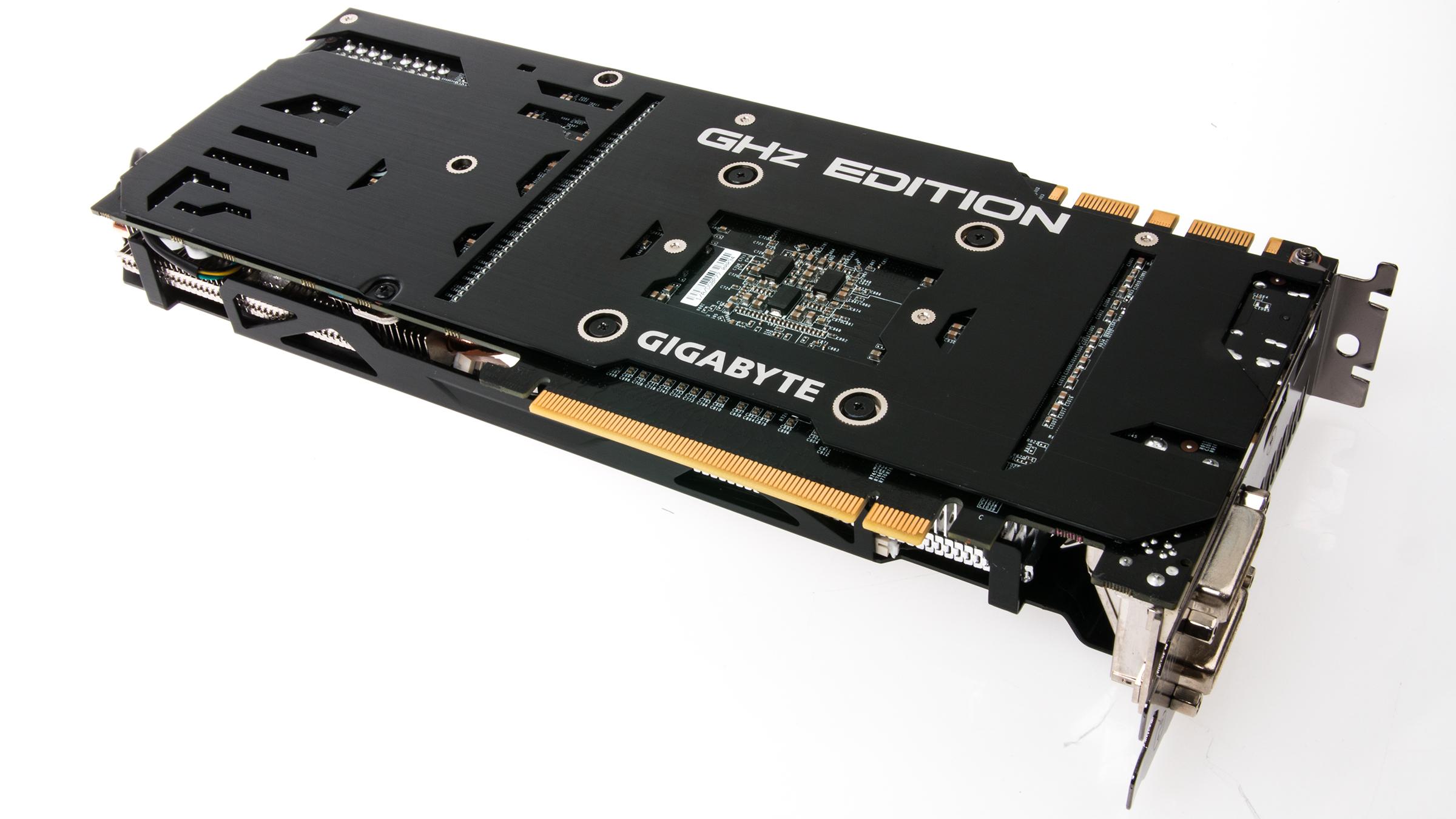 Gigabyte GeForce GTX 780 Ti GHz Edition har samme bakplatedesign som lillebroren.Foto: Varg Aamo, Hardware.no