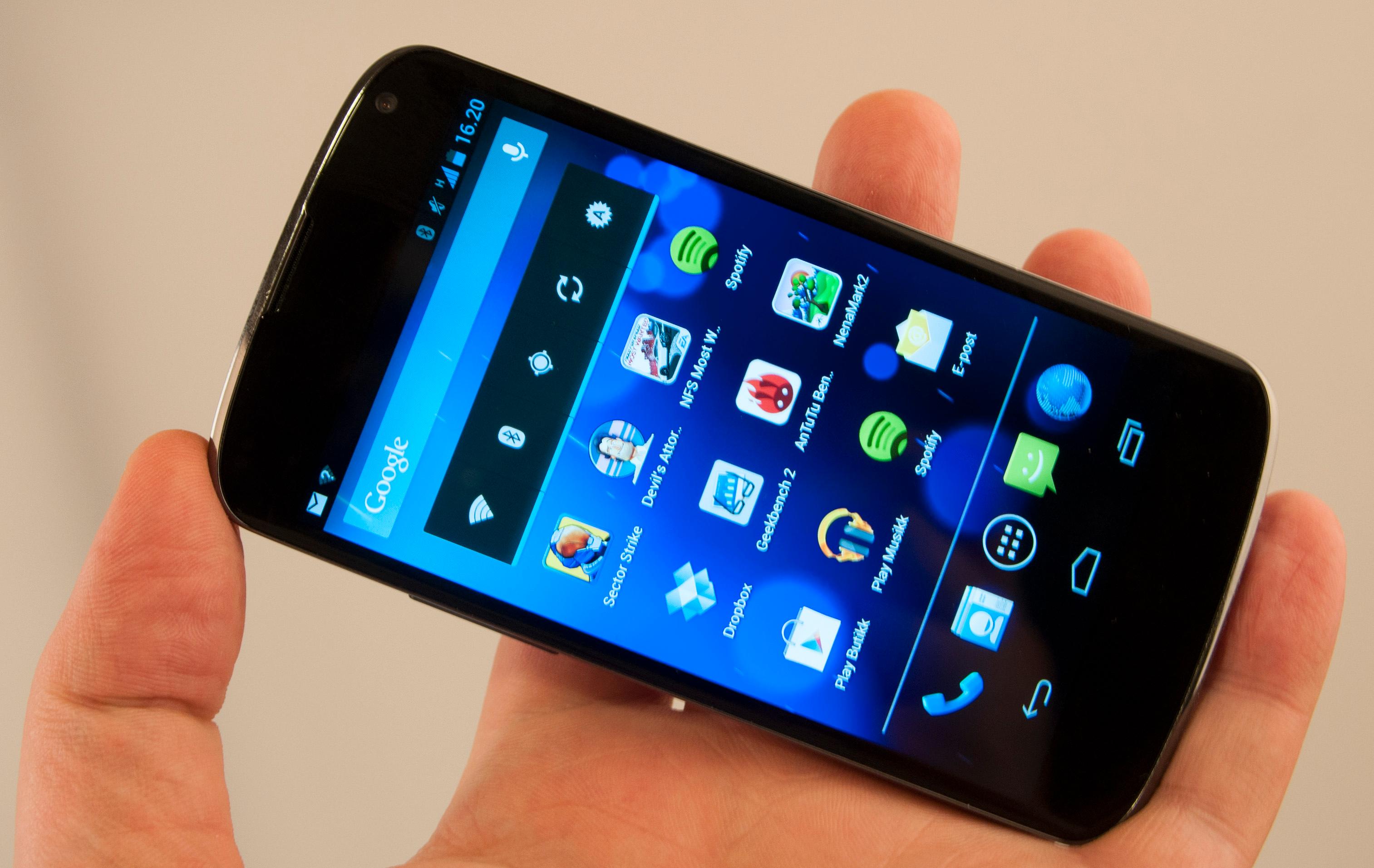 LG Nexus 4.Foto: Finn Jarle Kvalheim, Amobil.no