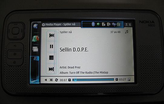 N800 har også mp3-spiller med musikkbibliotek.