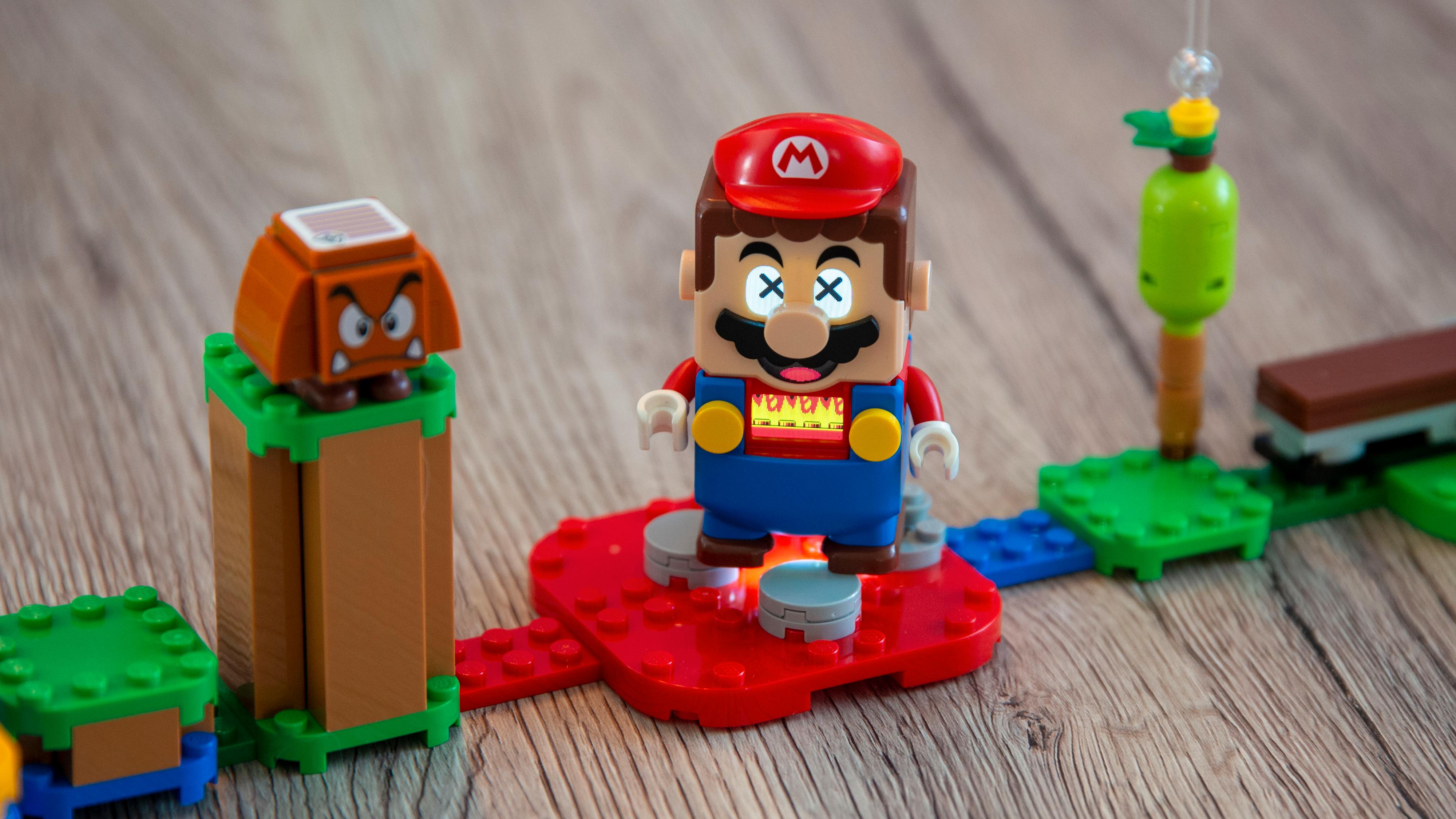 Mario merker om han står i lava. Da gjelder det å handle raskt. 