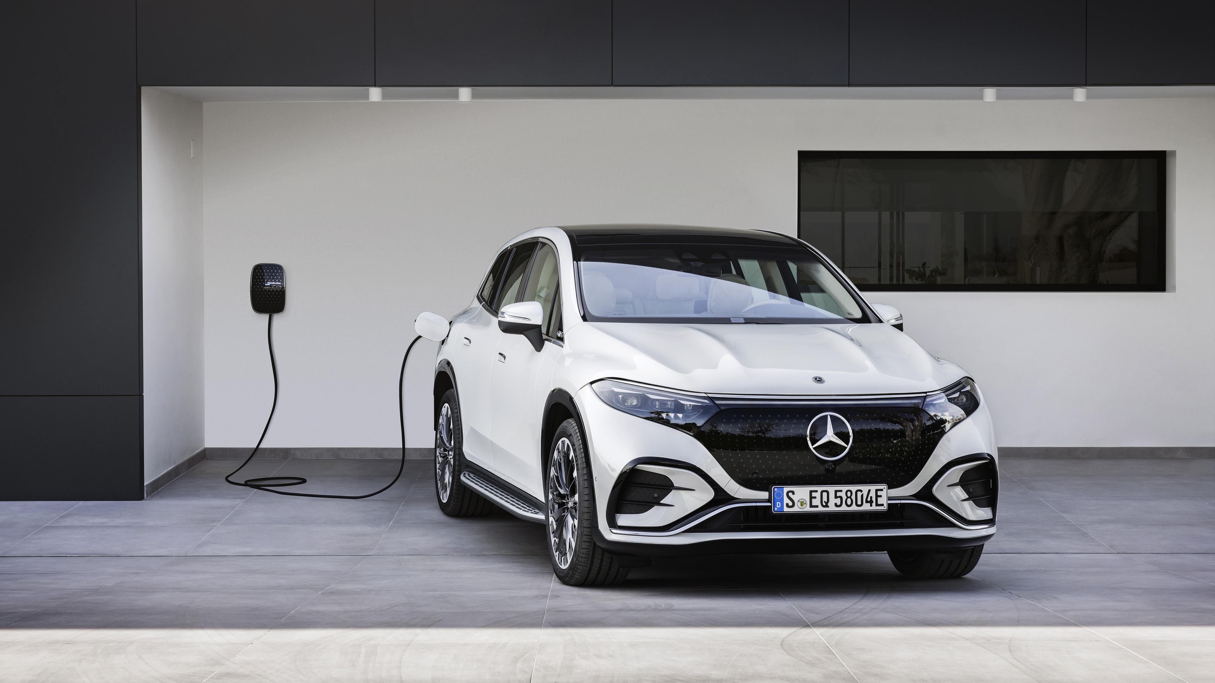 Den nye luksus-elbilen fra Mercedes-Benz har fått pris