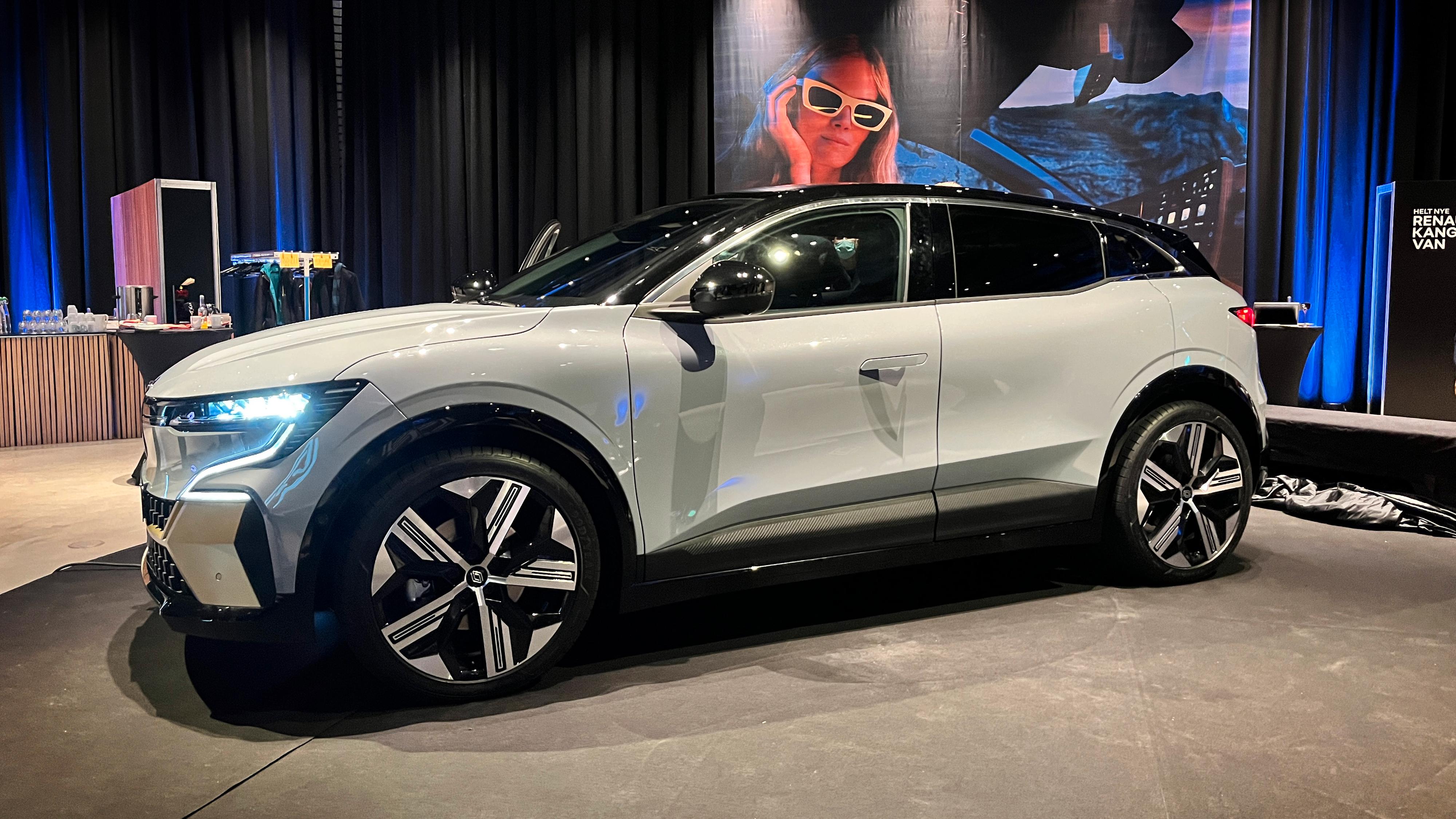 Renault Mégane E-Tech er på norgesbesøk denne uken. Den bør være interessant for mange norske småfamilier neste år. 