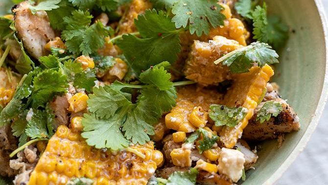 Mexikansk streetfood – majssallad  med kyckling