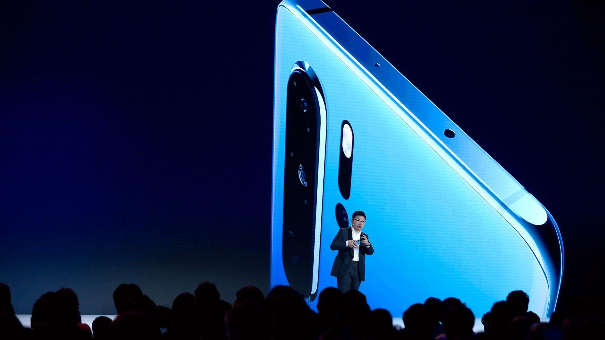 Huawei: Vi er snart tomme for mobilbrikker