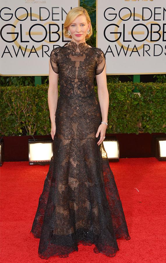 BLANT DE BESTE: Skuespiller Cate Blanchett hylles for sin couture-kjole fra Armani, og er blant minMotes favoritter fra årets Golden Globe-løper. Foto: NTB Scanpix