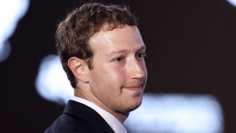 Facebook-sjefen Mark Zuckerberg er i hardt vær for tiden, og får ikke mye støtte fra andre teknologiselskaper.