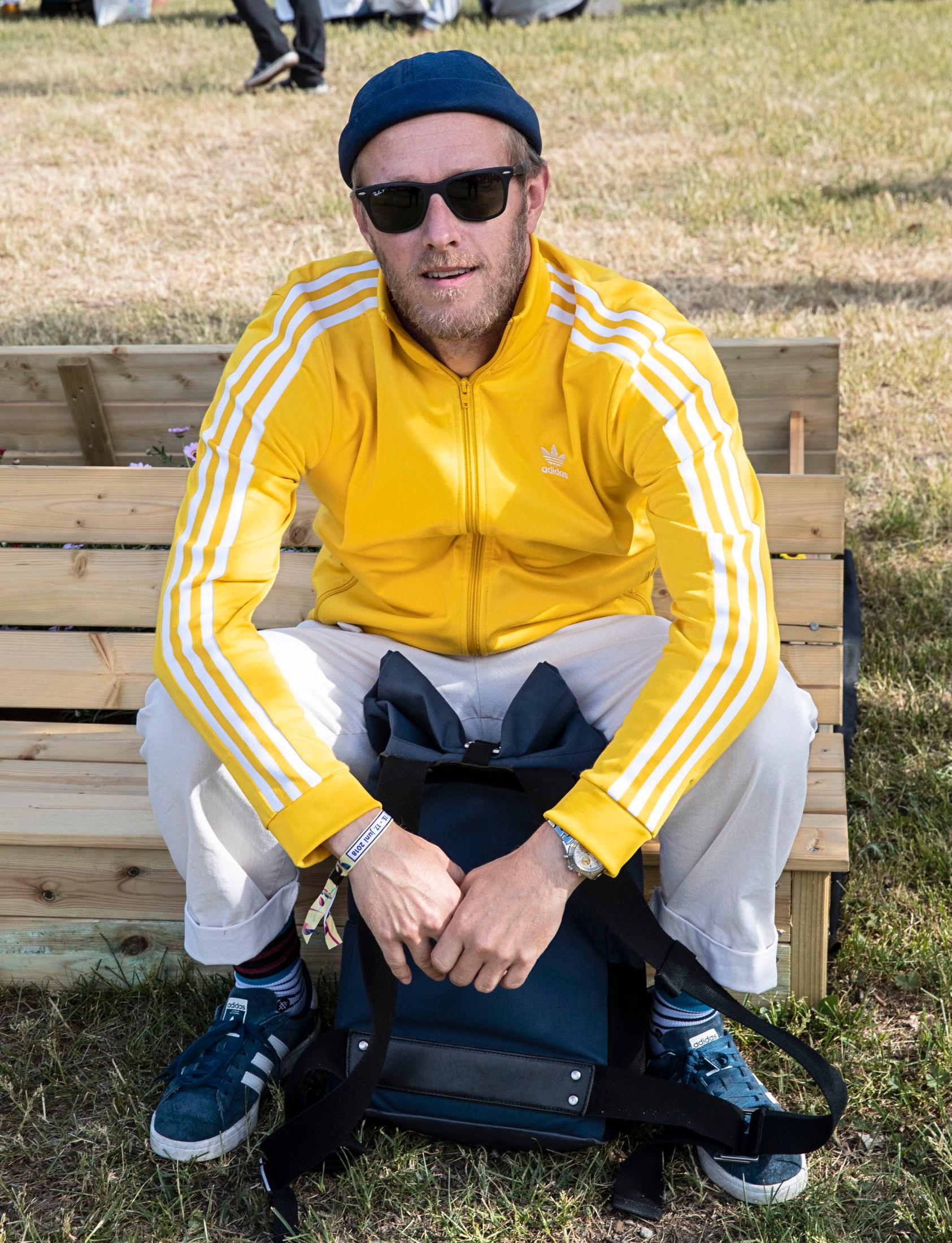 LUE: Kim Thorvaldsen kledd i Adidas fra topp til tå. Foto: Hallgeir Vågenes/VG