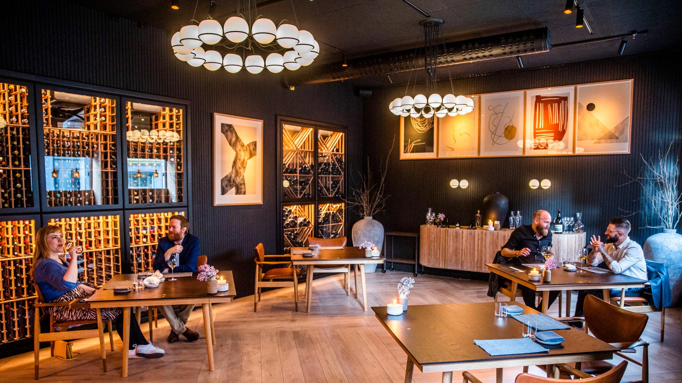 FÅ BORD: The Tea Room ligger i Imperial Vin- og Snackbar. Foto: Frode Hansen/VG