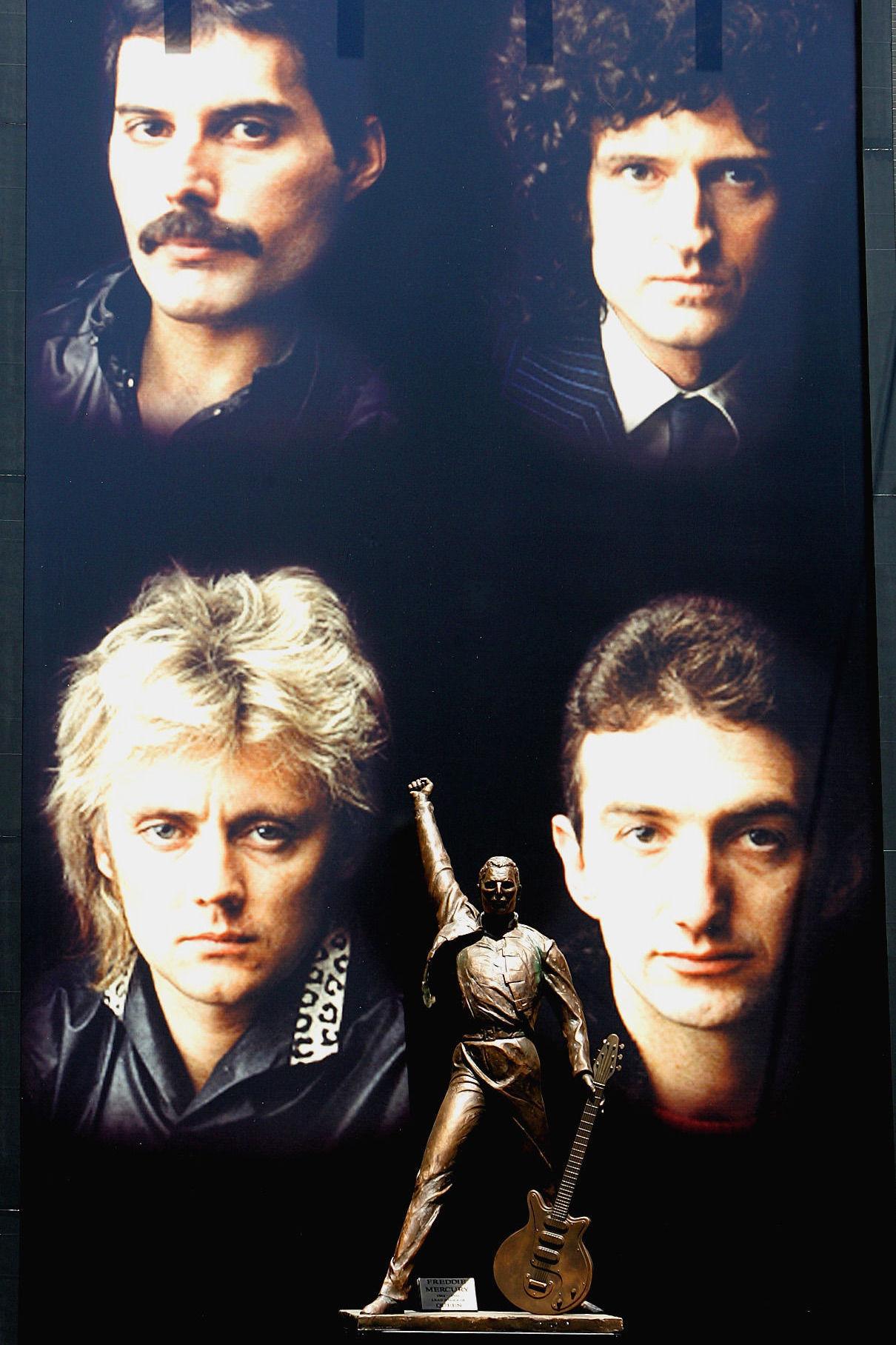 QUEEN: Freddie Mercury, Brian May, John Deacon og Roger Taylor - musikalske legender. Foto: Shizuo Kambayashi/Ap