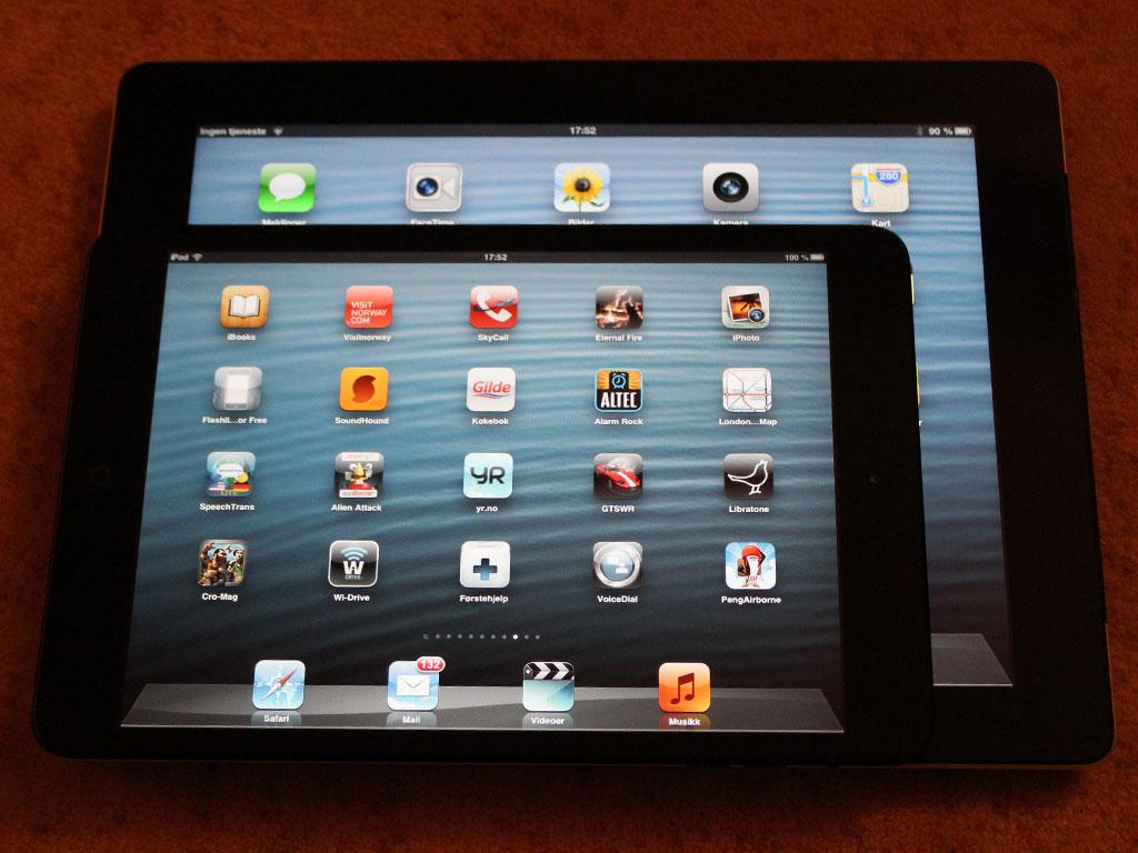 iPad mini på toppen av en iPad (3. generasjon).Foto: Espen Irwing Swang, Amobil.no