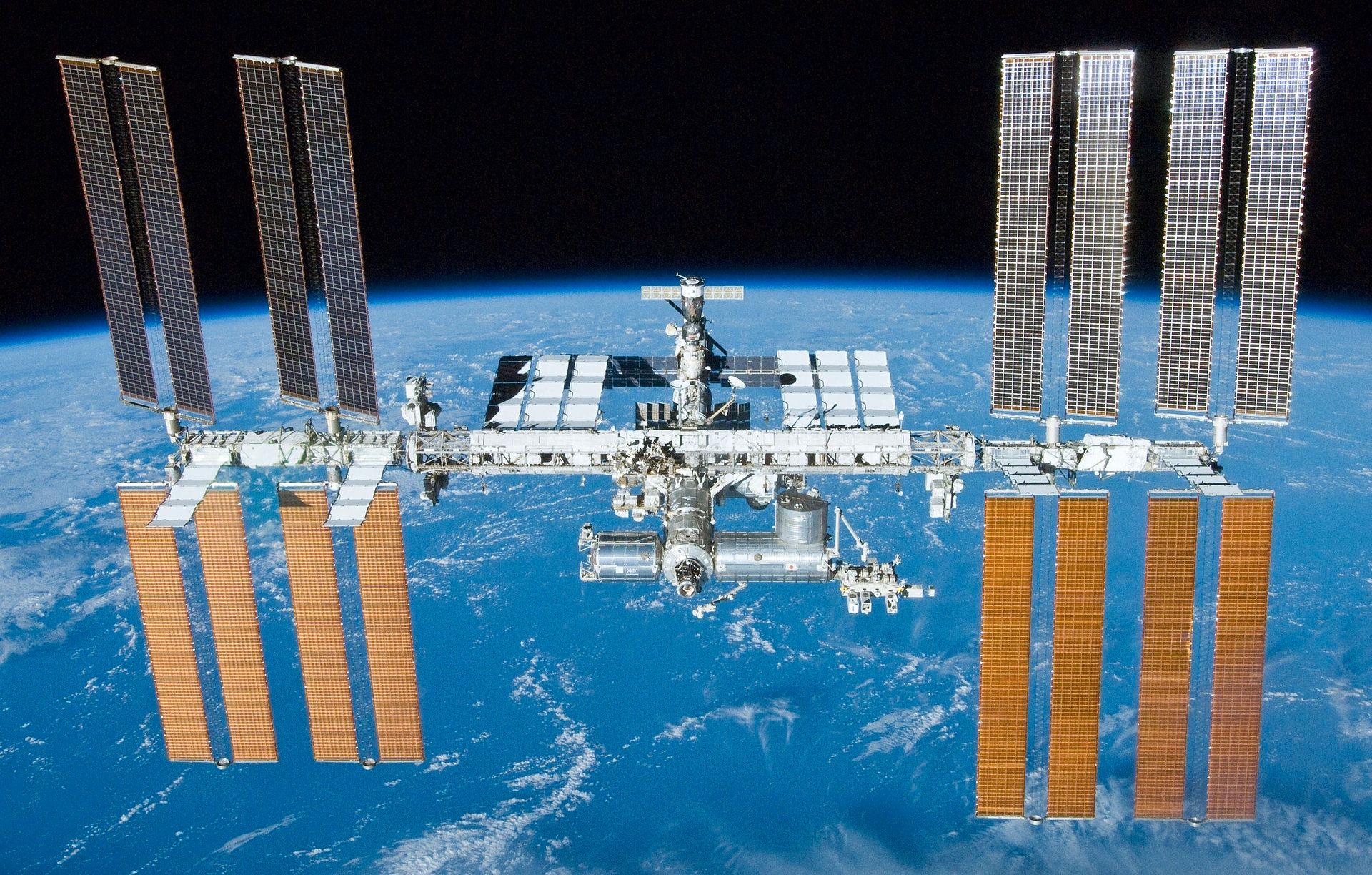 Den internasjonale romstasjonen, ISS. Foto: NASA