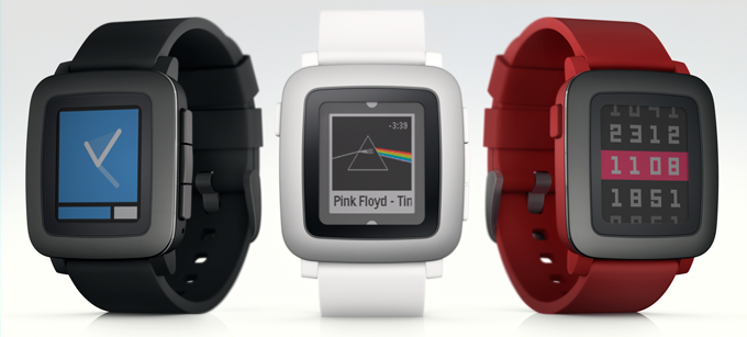 Pebble Time kommer i tre farger. Foto: Kickstarter