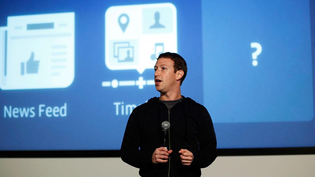 Facebook-günder Mark Zuckerberg har blitt milliardær på at andre deler stadig mer om seg selv med hans selskap.