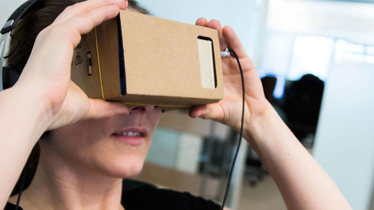 Googles Cardboard-oppfølger kommer i år