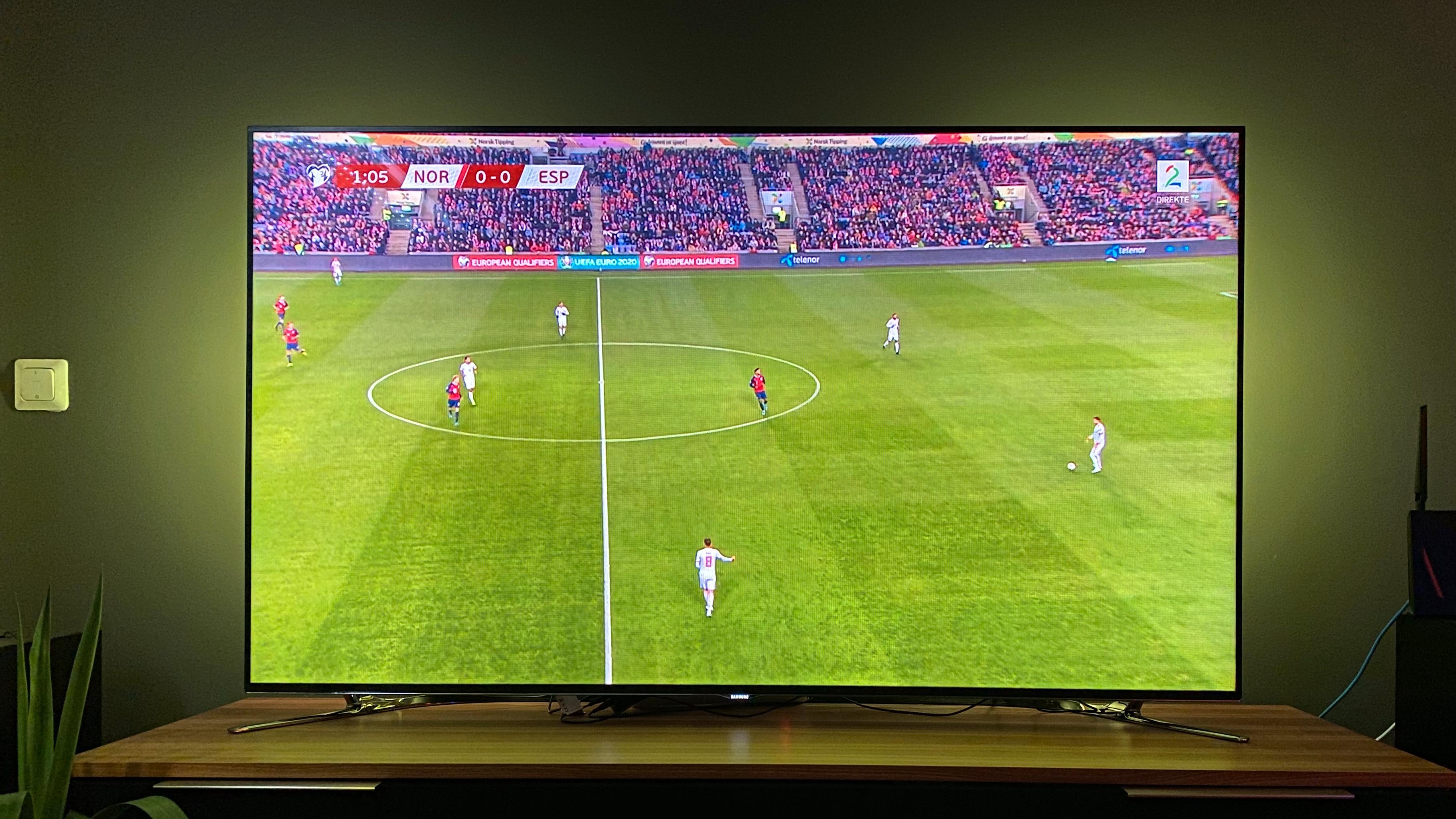 Effekten er spesielt flott til fotball og annet med store ensfargede flater på skjermen.