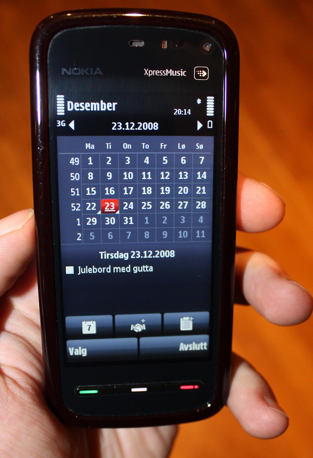Kalenderen er i prinsippet den samme som på andre telefoner med S60.