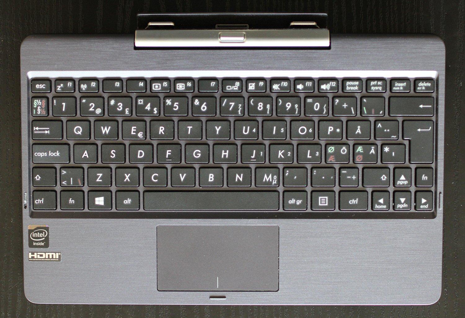 Tastaturet er litt smått, men likevel relativt godt.Foto: Vegar Jansen, Hardware.no