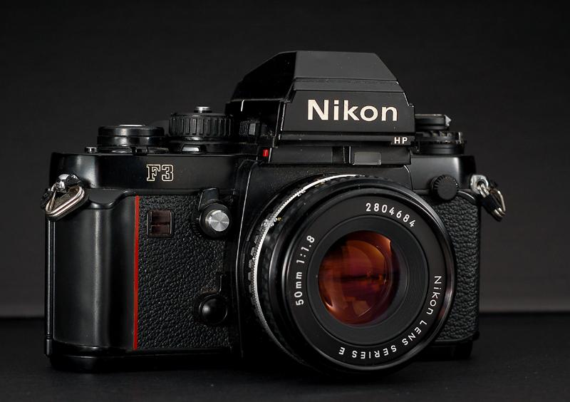 Nikon F3 HP, toppmodell fra en svunnen tid.