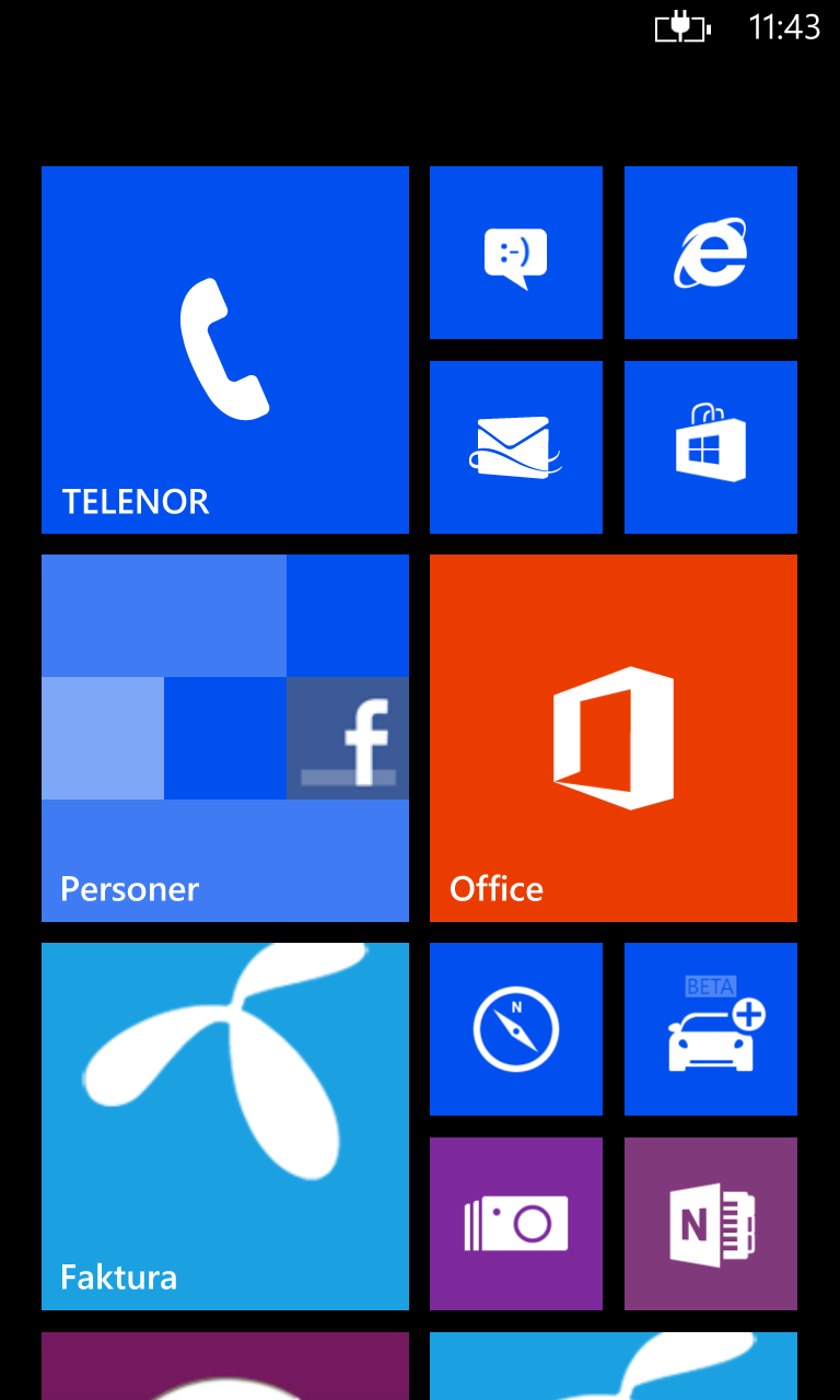 Startskjermen til Windows Phone 8.