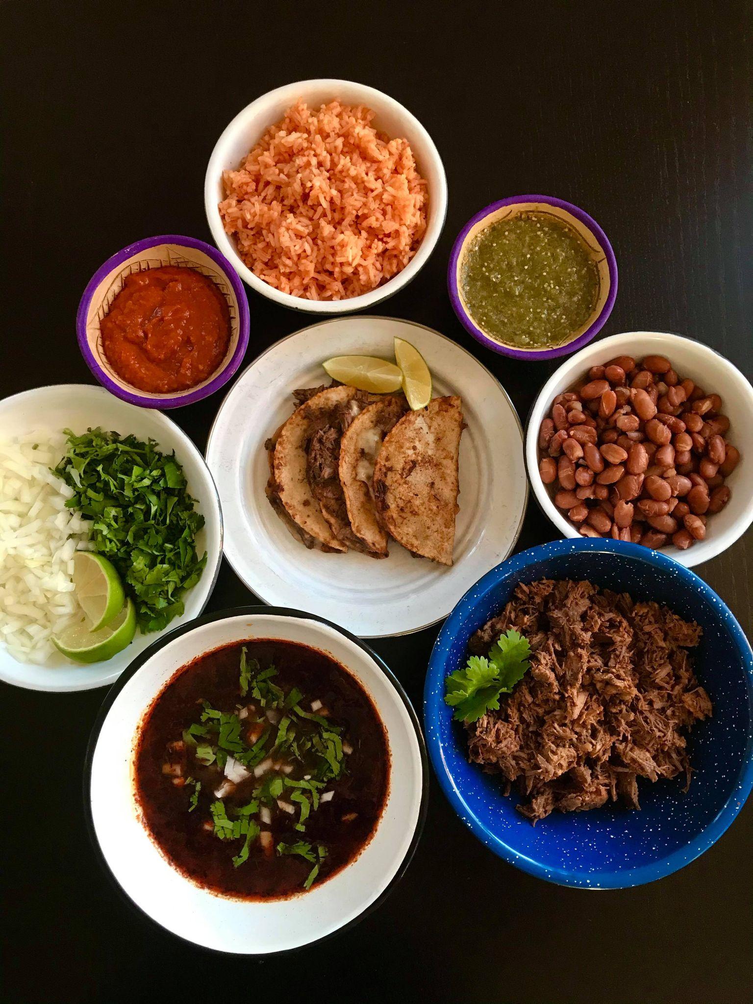 Nydelig kraft med masse smak er det viktigste med birria taco, ifølge taco-ekspert Vavik.