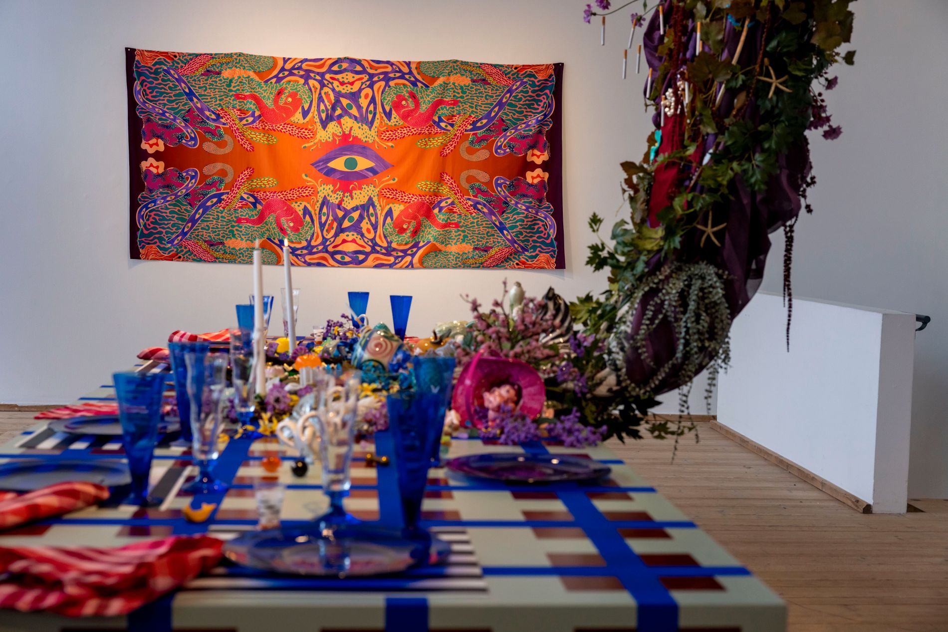 Det specialdesignade bordet av konstnären Evelina Kroon.